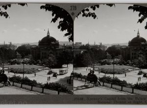 Utsikt fra Slottsparken mot Nasjonalteateret  (ca 1929)