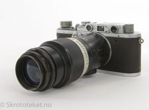 Leitz Hektor 135mm / f4.5 – Black/Chrome (1946)