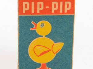 Pip-Pip – Den syngende kylling – Gave fra svenskene