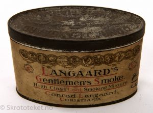 Langaard’s Gentlemen’s Smoke – Den lille ovale boksen