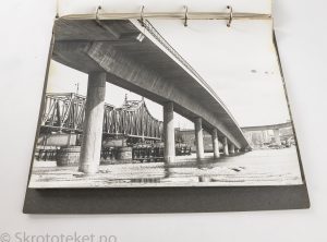 Samling med fotografier fra Drammen og Fredrikstad på 1970-tallet