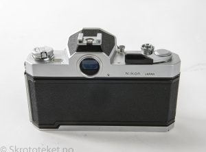 Nikon Nikkormat FT2 (1975-1977) – Serienr.: FT2 5222308