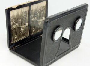 Sammenleggbart stereoskop med bilder